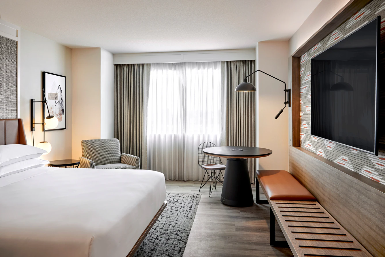 King guest room